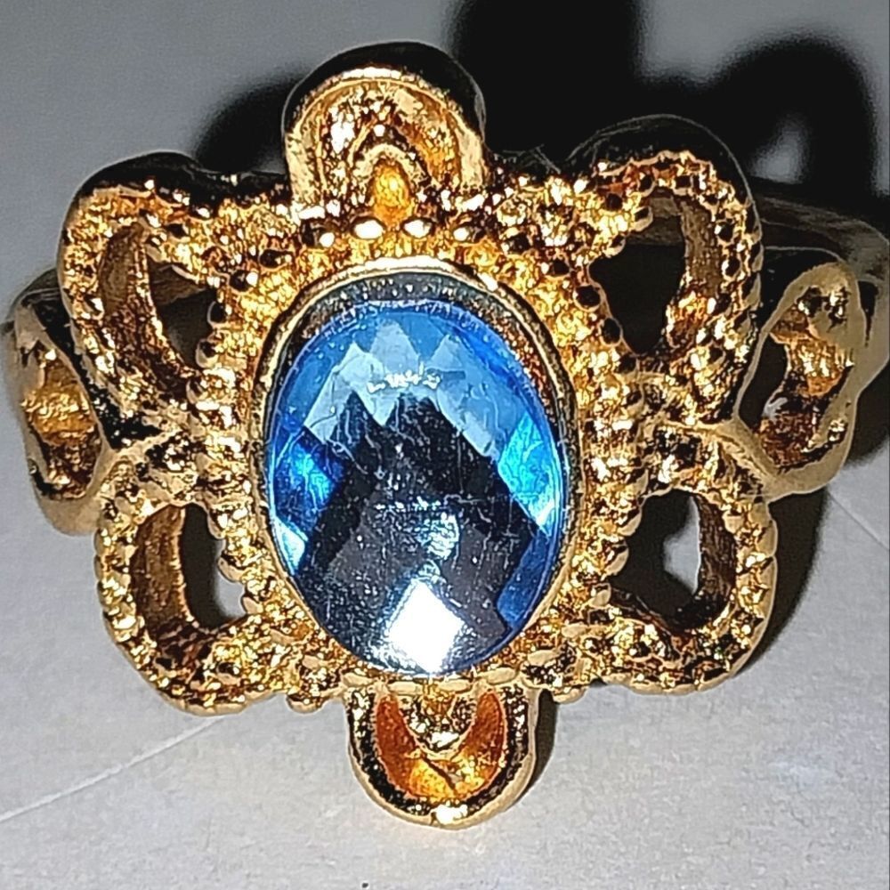 Vintage royal gemstone ring sz7
